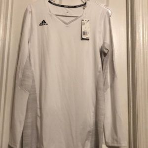 Women’s adidas quickset volleyball shirt